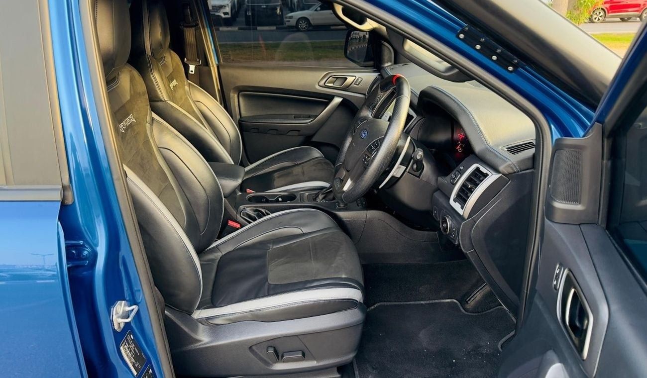 Ford Ranger Raptor PREMIUM CONDITION | 2.0L DIESEL ENGINE | ROOF MOUNTED LED STRIPS LIGHTS