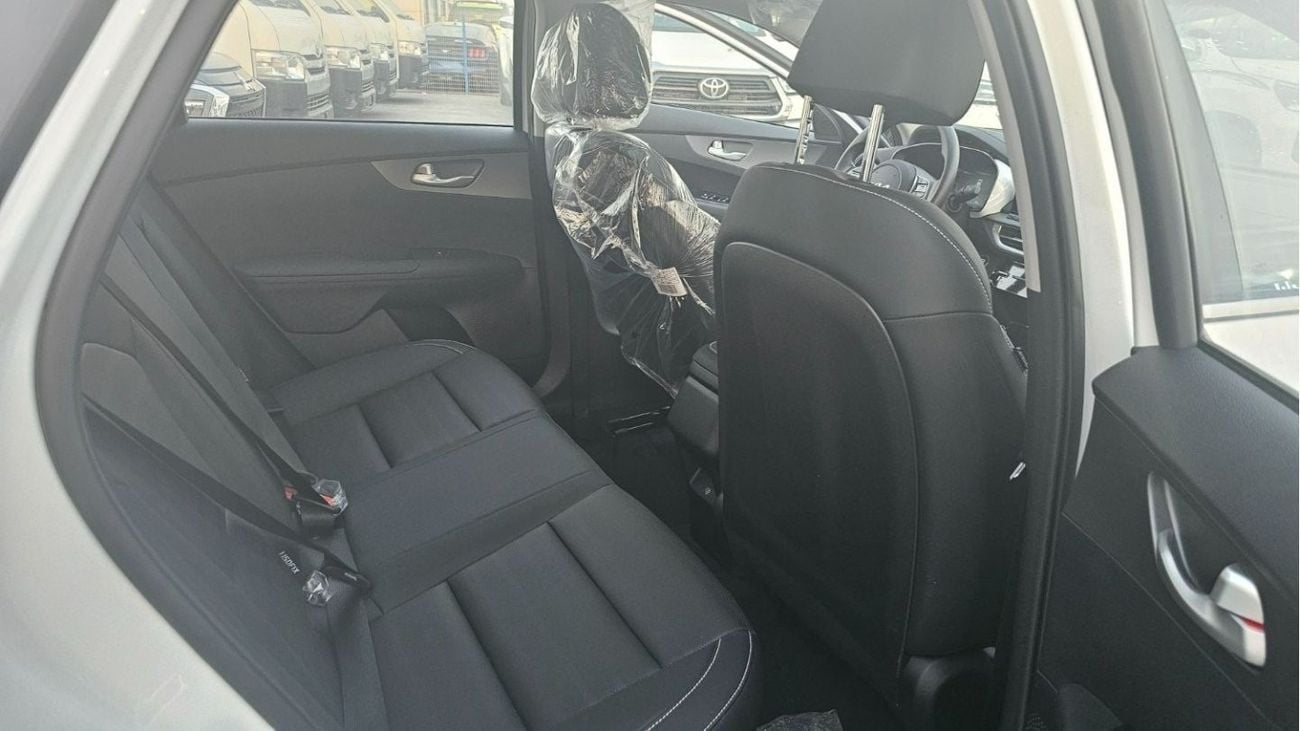 كيا K3 KIA K3 1.5L 2024 FULL OPTION WITH SUNROOF