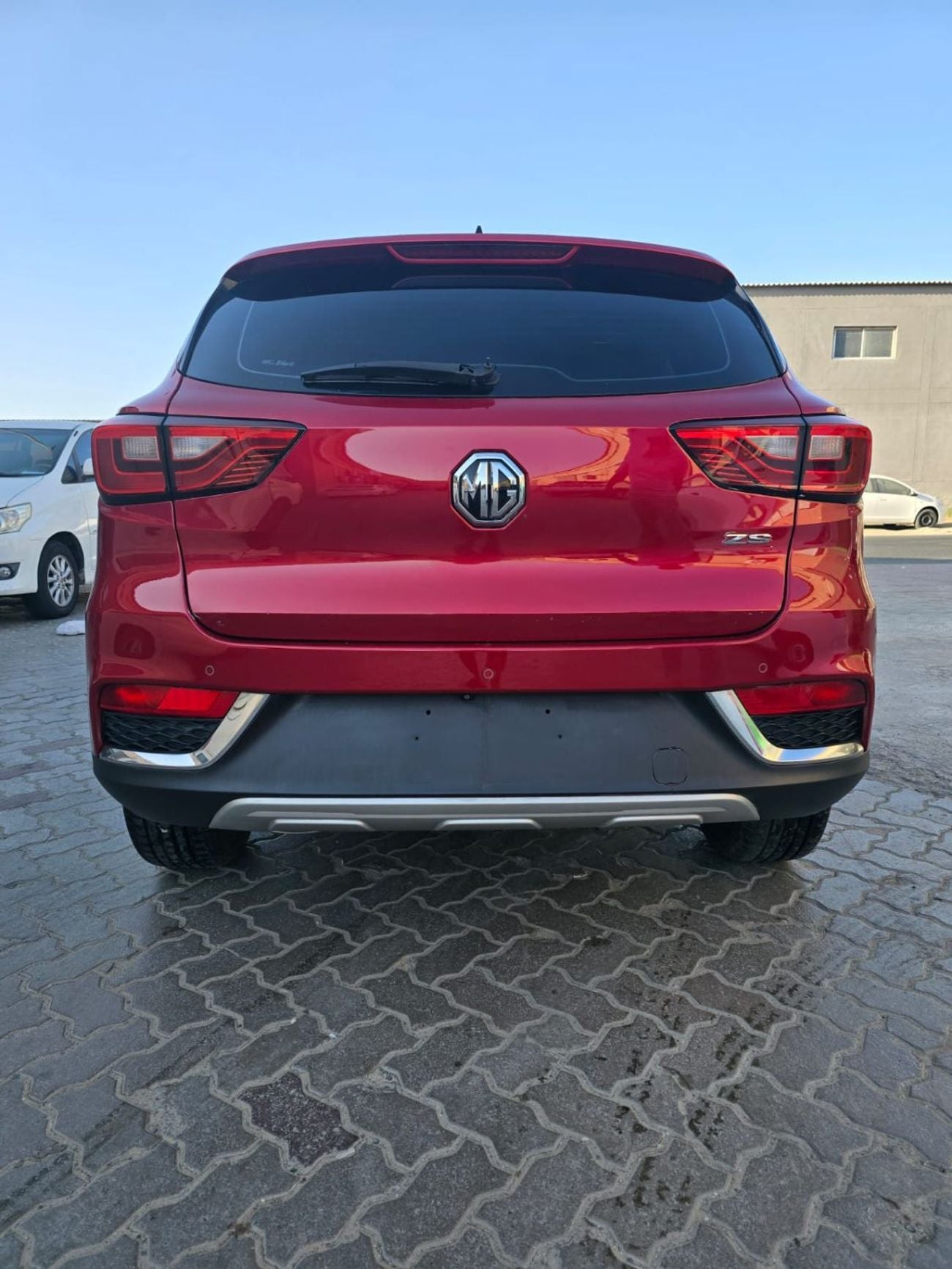 MG ZS MG ZS 2020 MODEL WITH GCC SPECS RED COLOR