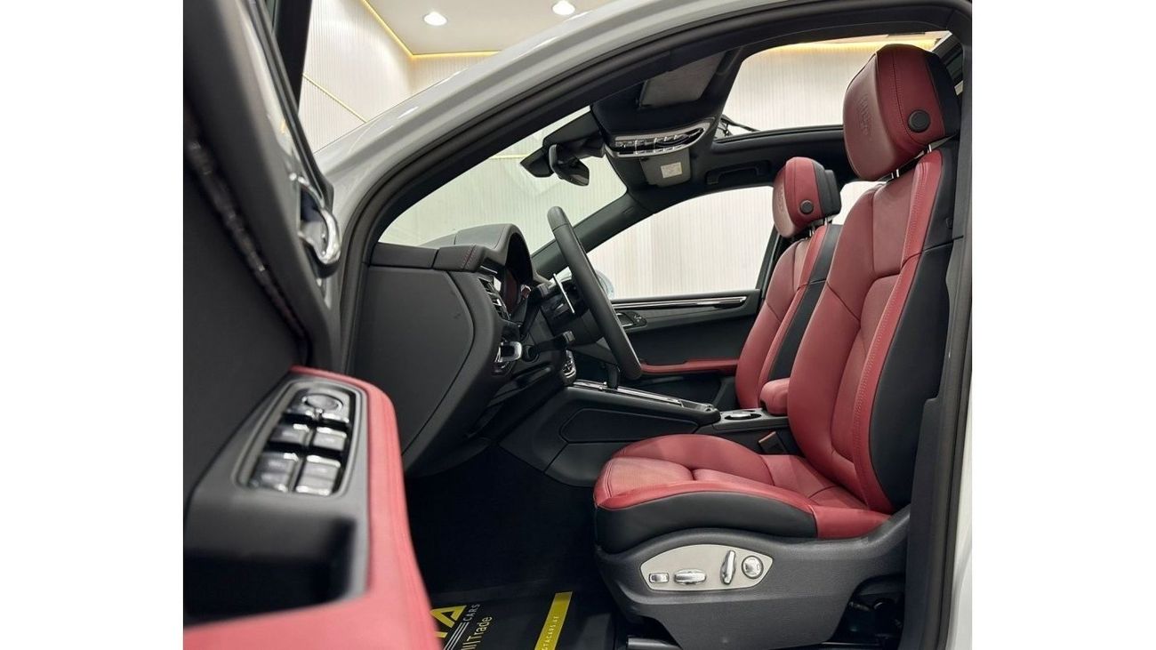 Porsche Macan *Brand New* 2024 Porsche Macan S, 2026 Porsche Warranty, Full Options, Delivery Kms, GCC