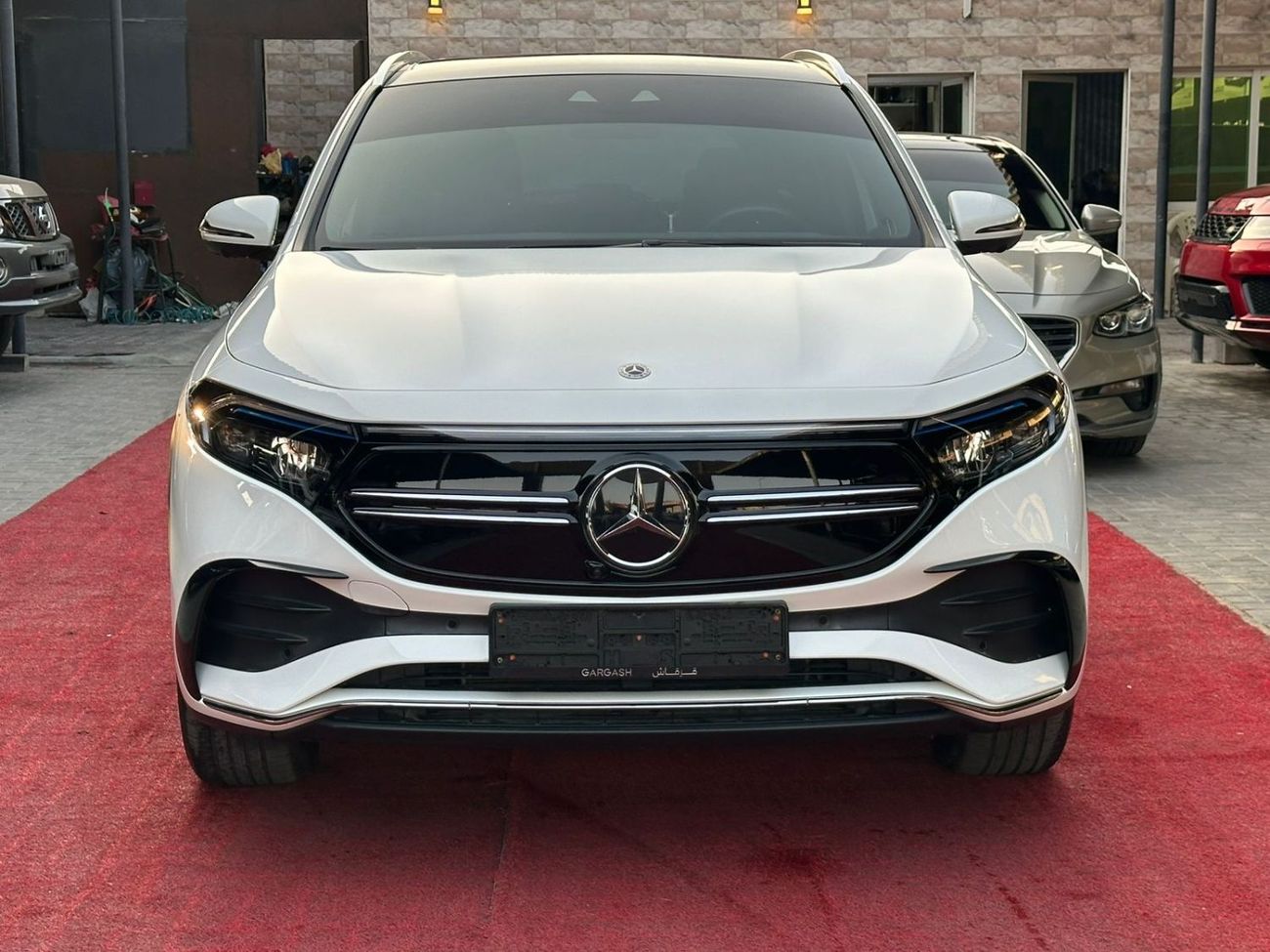 مرسيدس بنز EQE 350+ SUV