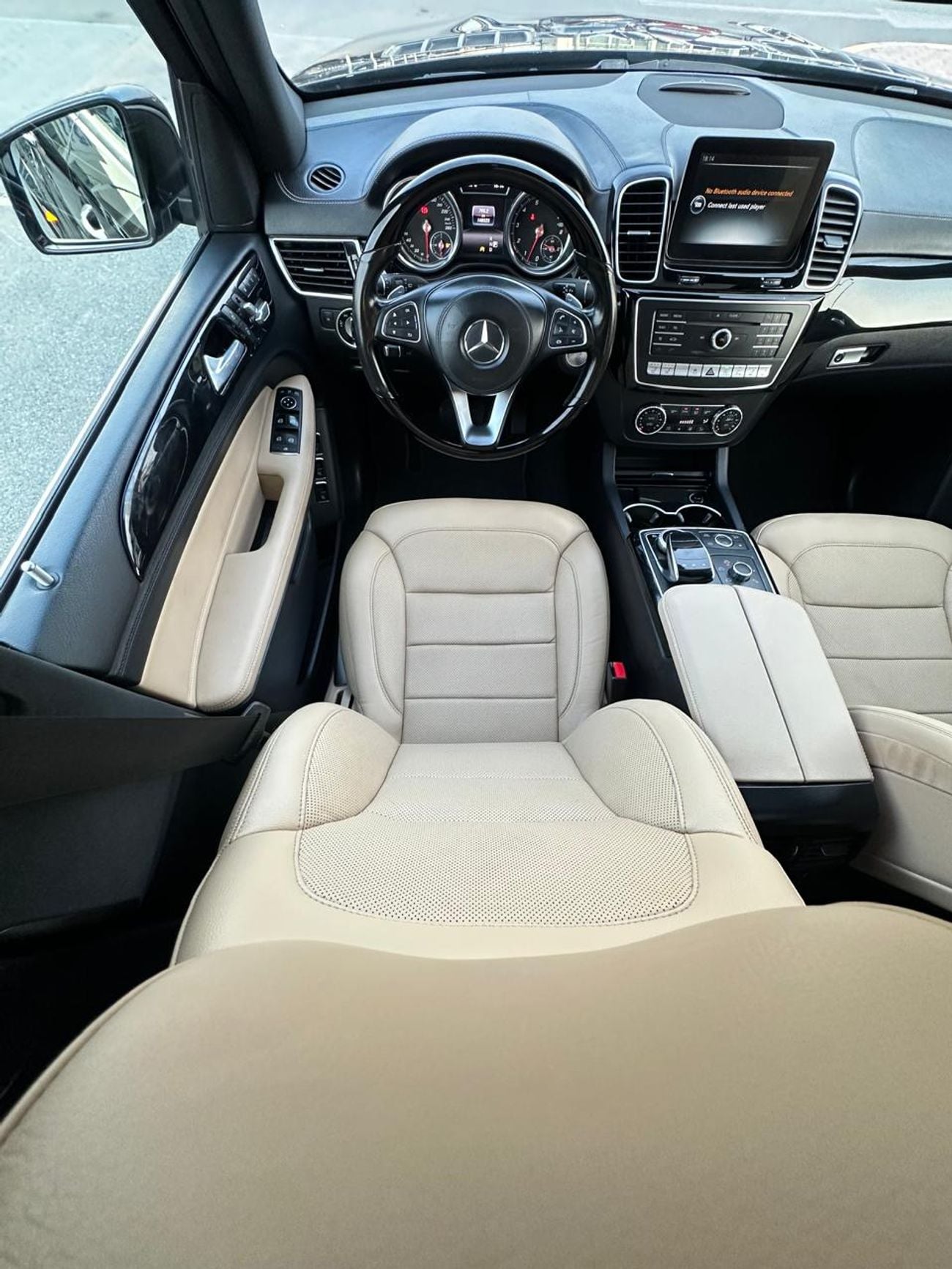 مرسيدس بنز GLS 500 STANDARD