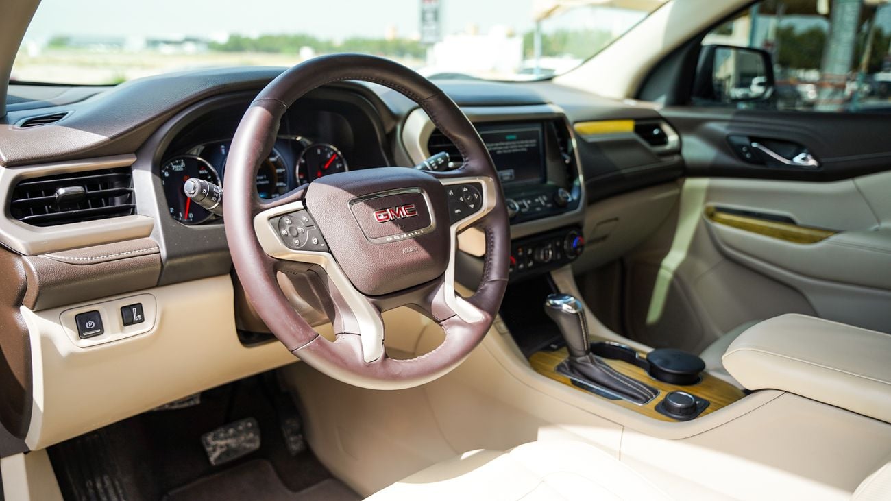 جي أم سي أكاديا