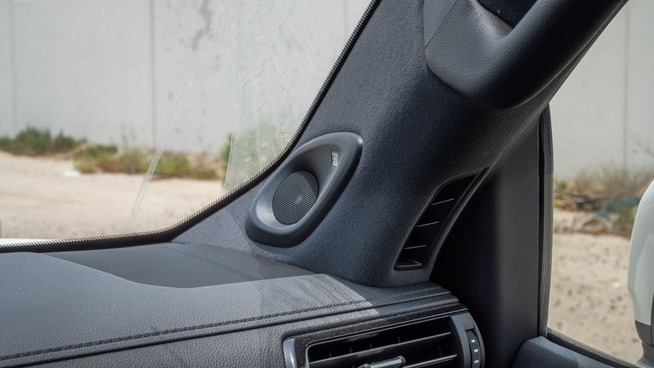 Toyota Land Cruiser TOYOTA LANDCRUISER 3.3 GXR MID DSL-2025YM