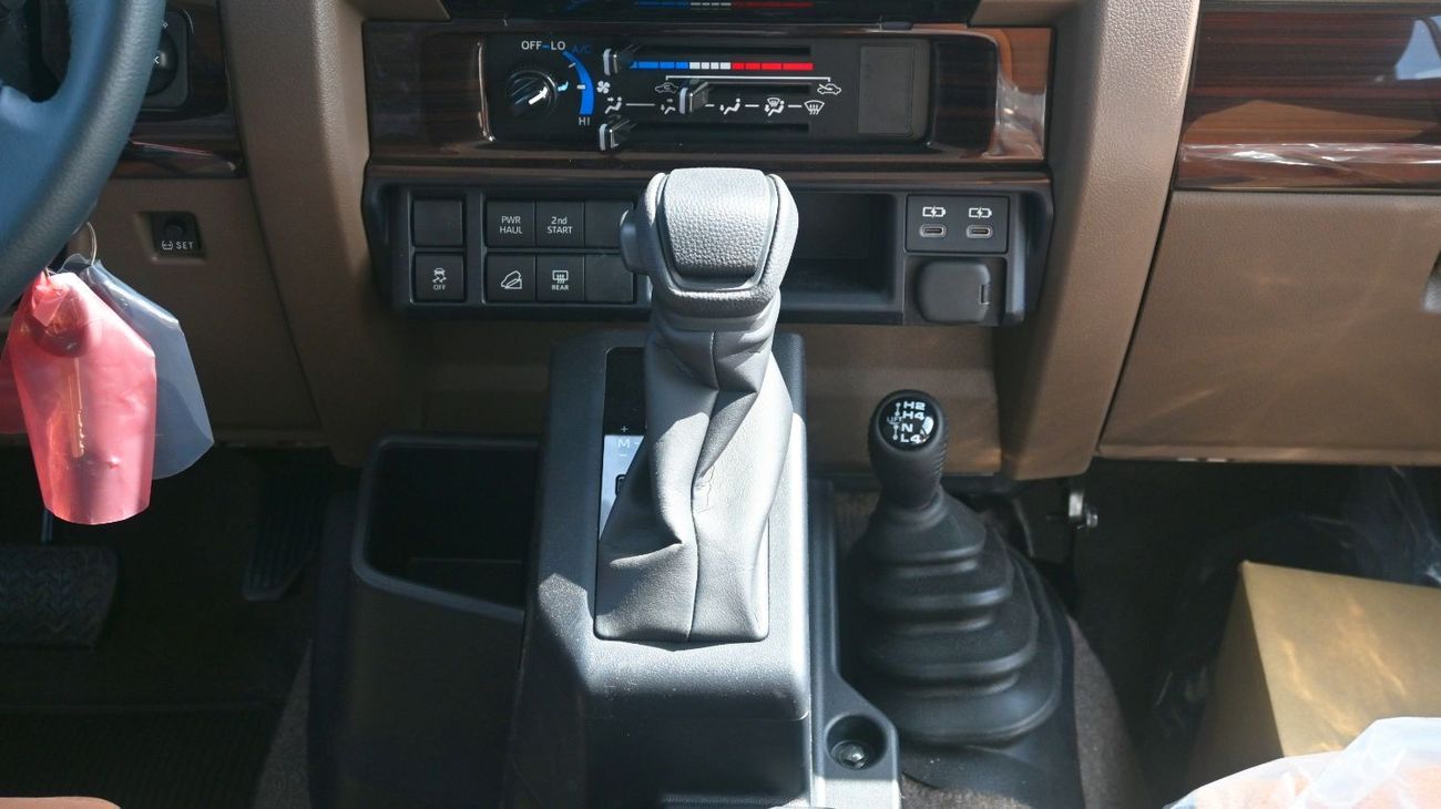 تويوتا لاند كروزر 70 Toyota Land Cruiser LC76 Hardtop 2025 2.8L Diesel