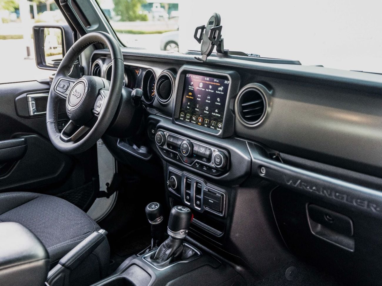 Jeep Wrangler Sport S 3.6L A/T