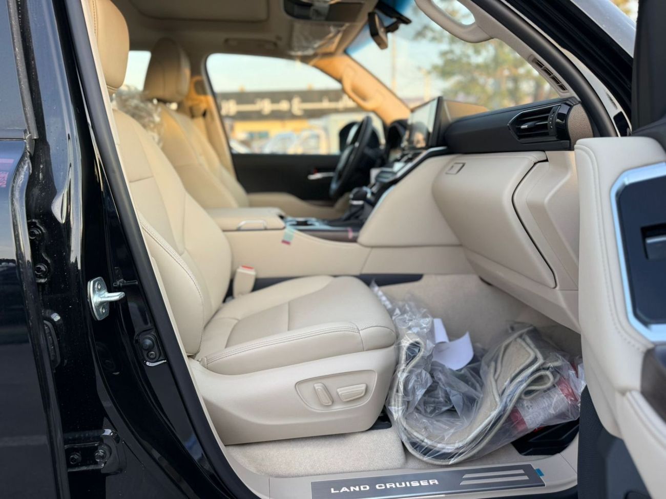 تويوتا لاند كروزر LAND CRUISER GXR-V 3.3L DIESEL TWIN TURBO , FULL OPTION 2026 MODEL