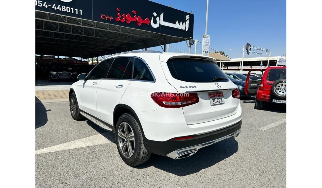Mercedes-Benz GLC 300 4MATIC