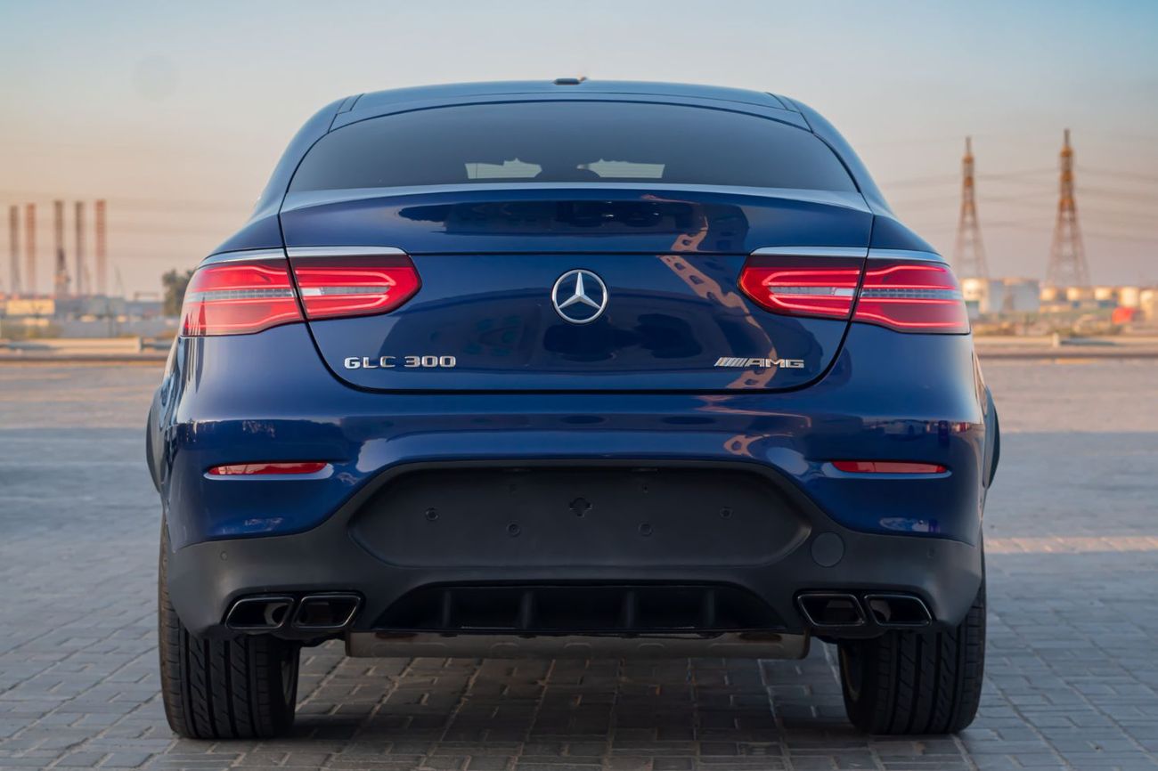 Mercedes-Benz GLC 300 Coupe AMG 2.0L