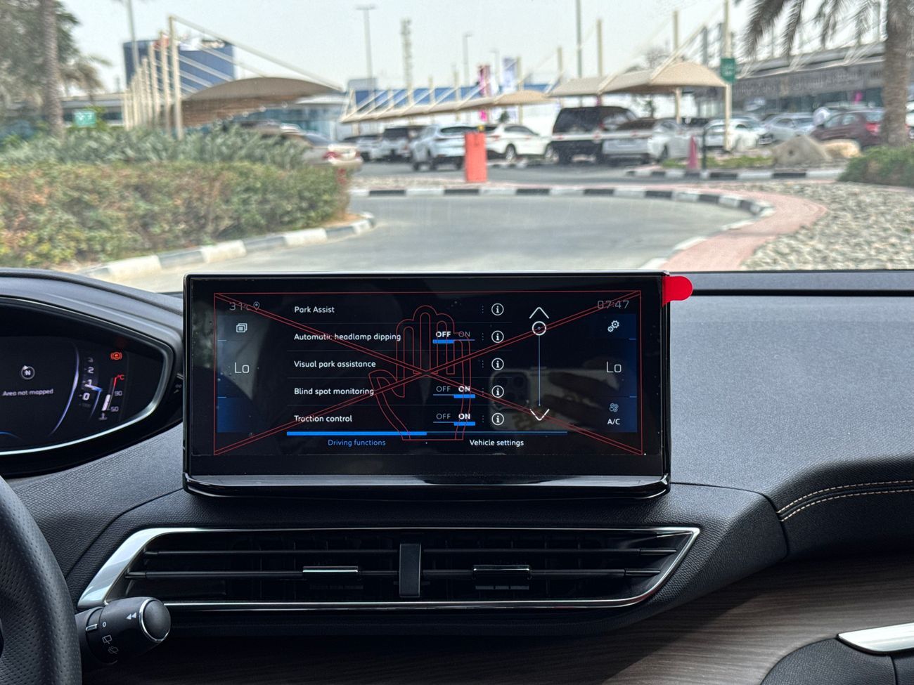 بيجو 5008 2025 PEUGEOT 5008 GT 1.6L CUV FWD 7-Seats 5Doors brand new 0km