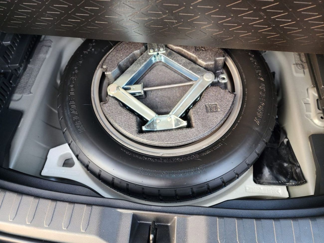 Toyota RAV4 TOYOTA RAV 4 LIMITED HYBRID