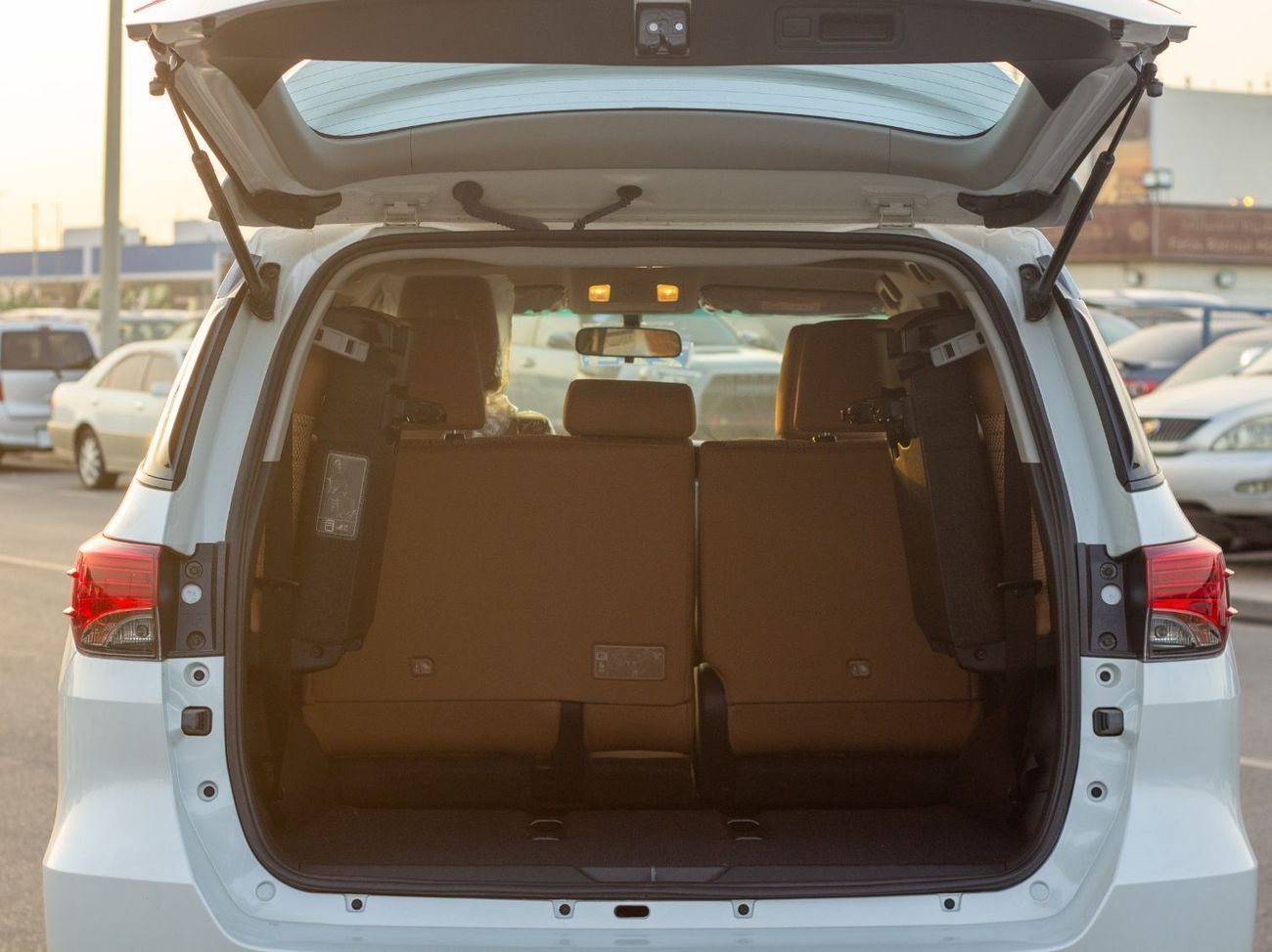 تويوتا فورتونر EXPORT ONLY - Toyota Fortuner 2.7L 4WD