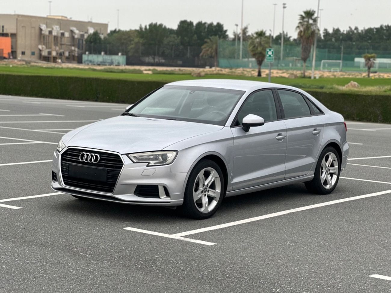 Audi A3 35 TFSI MODEL 2017GCC CAR PERFECT CONDITION INSIDE AND OUTSIDE 1400cc