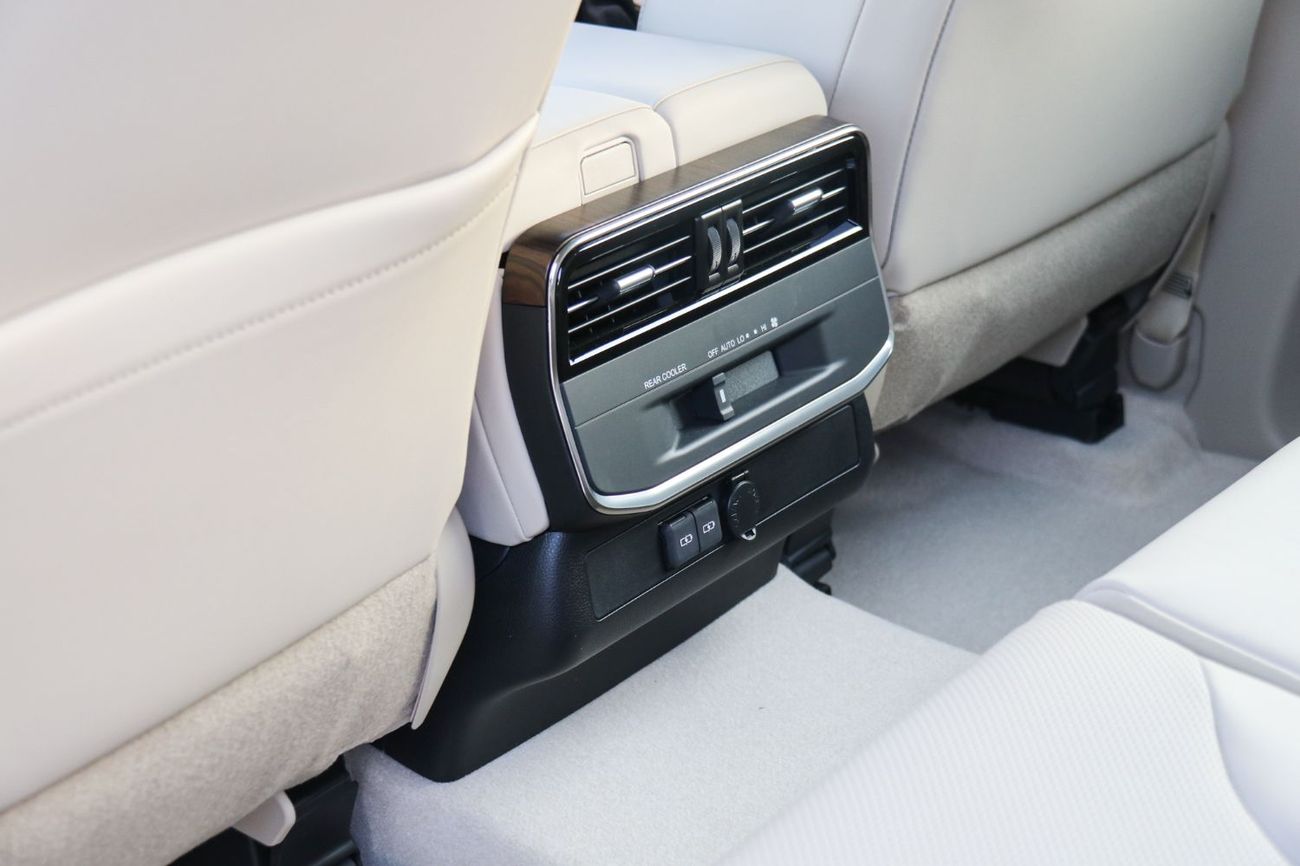 Toyota Land Cruiser Toyota Land Cruiser GXR 4.0L 2024 | With Accessories