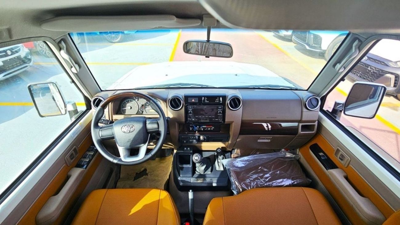 Toyota Land Cruiser Pick Up Toyota Landcruiser 70Series LX V8 4WD 4 DOORS PICKUP(EXPORT &LOCAL)
