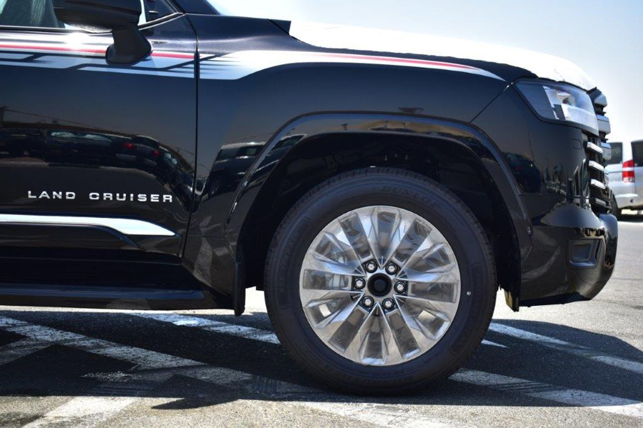 تويوتا لاند كروزر 300 GXR  3.3L