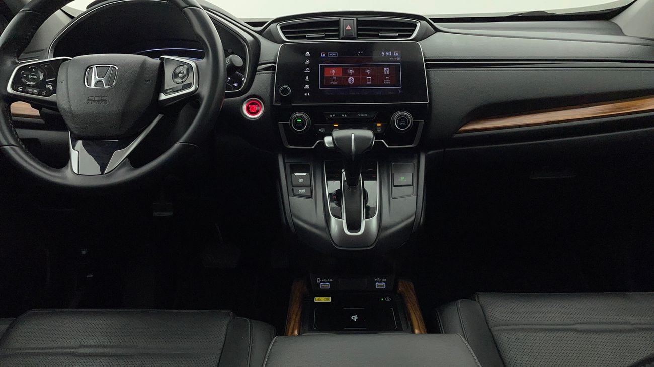 هوندا سي آر في TOURING 2.4 | بدون دفعة مقدمة | اختبار القيادة في المنزل