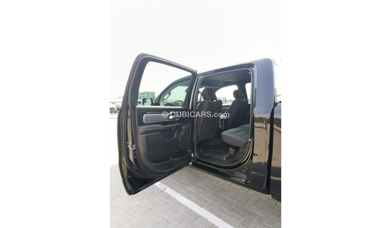 RAM 1500 Dodge RAM Bighorn - 2022 - Black