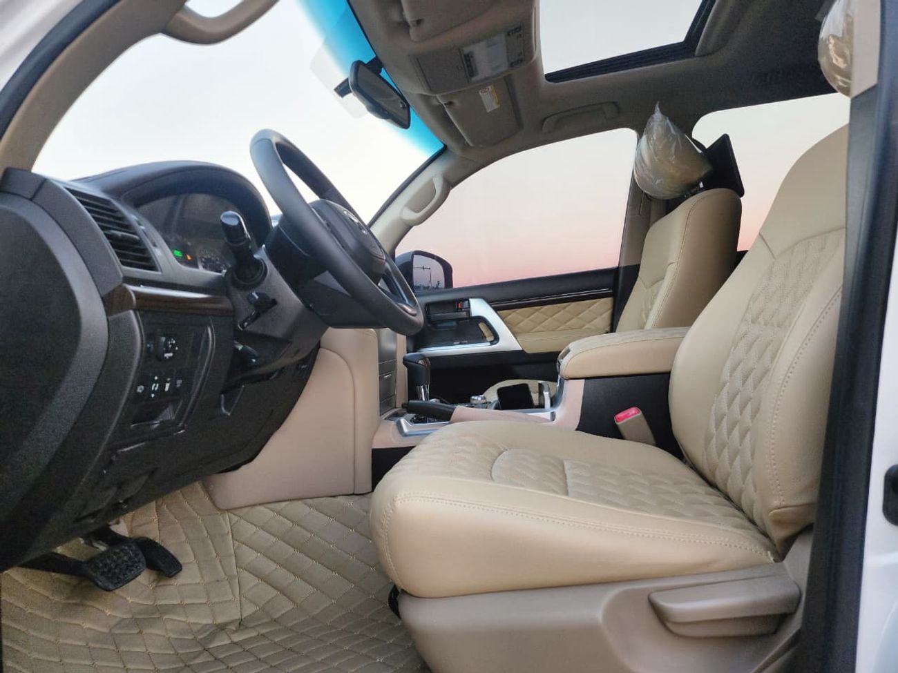 تويوتا لاند كروزر GXR V8 MODEL 2009 UPGRADE 2024