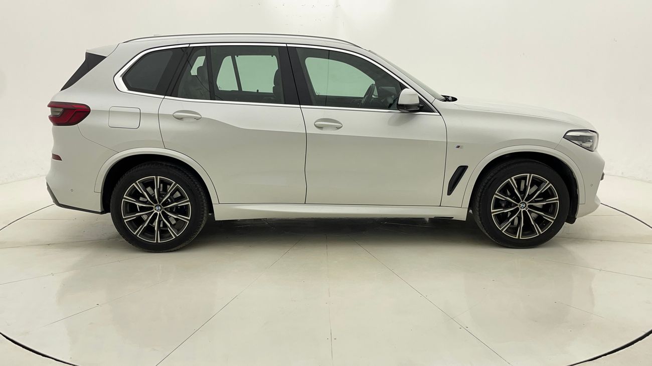 بي أم دبليو X5 XDRIVE 40I M SPORT 3 | بدون دفعة مقدمة | اختبار القيادة في المنزل