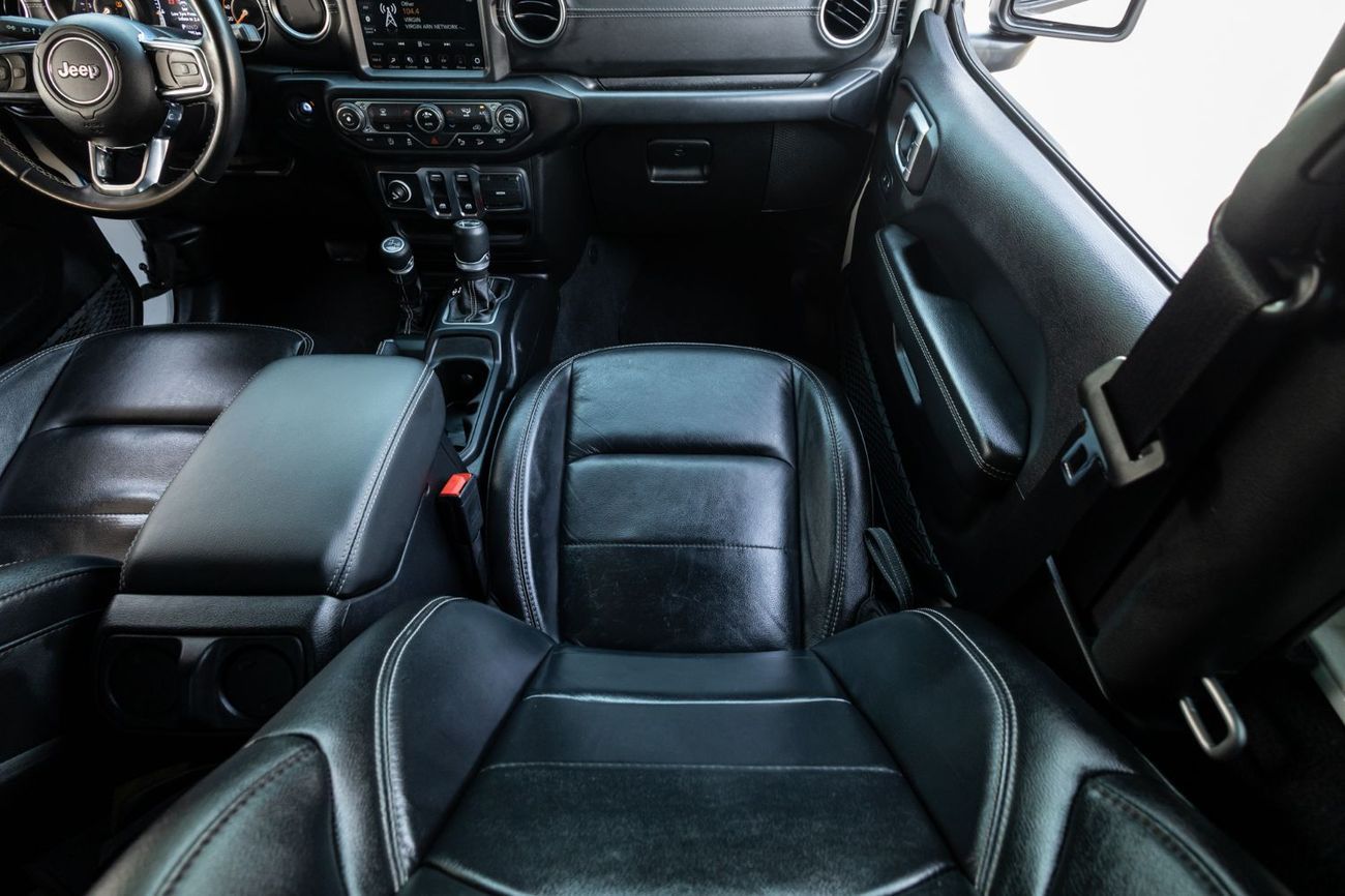 جيب رانجلر Sahara 3.6L A/T (5 Seater)