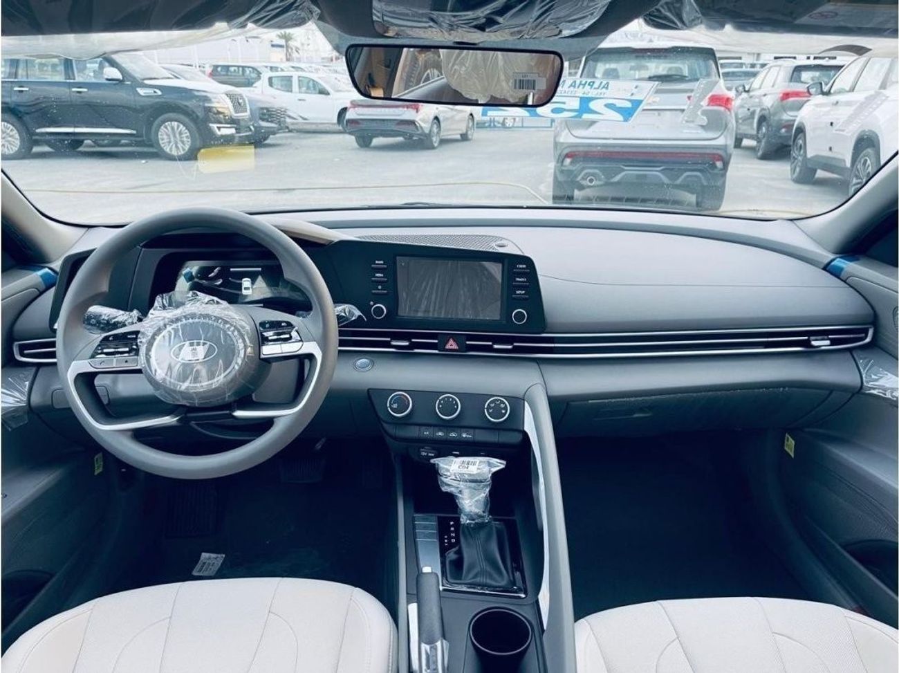 Hyundai Elantra HYUNDAI ELANTRA CN7 1.6L PREMIERE PLUS GCC SPECS 2024 MODEL 68000 AED EXPORT PRICE