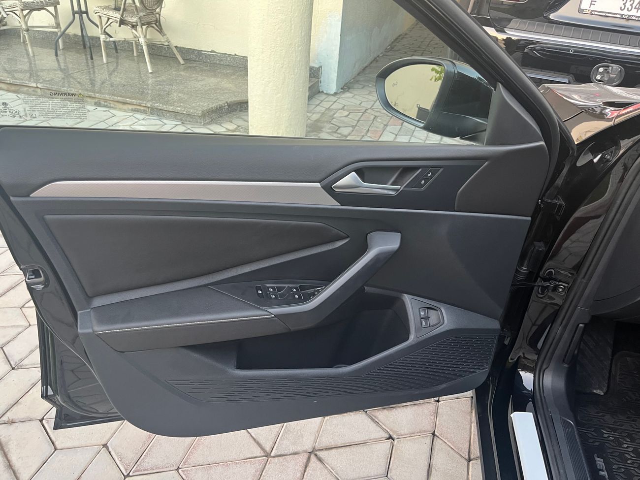 Volkswagen Jetta TWO YEARS WARRANTY, one year service contract