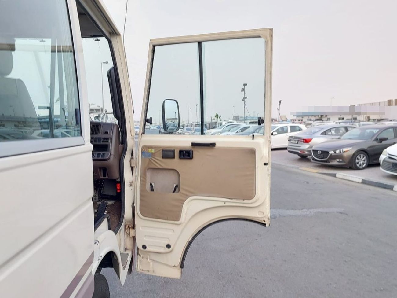 نيسان سيفيليان NISSAN CIVILIAN BUS RHD 1998 MODEL 4.1 L DIESEL AUTOMATIC(PM02455)