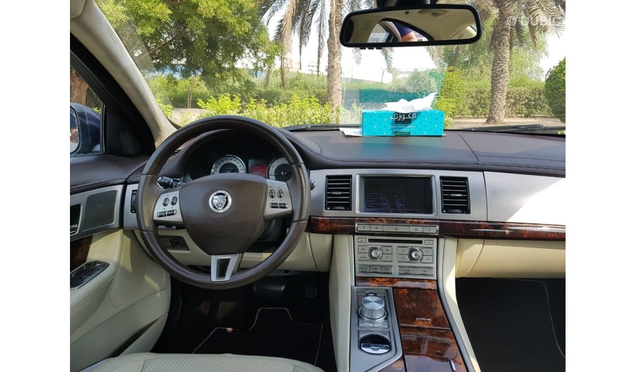 Jaguar XF // GCC SPECIFICATION // 2125 X 12 0% DOWN PAYMENT // FULL OPTION