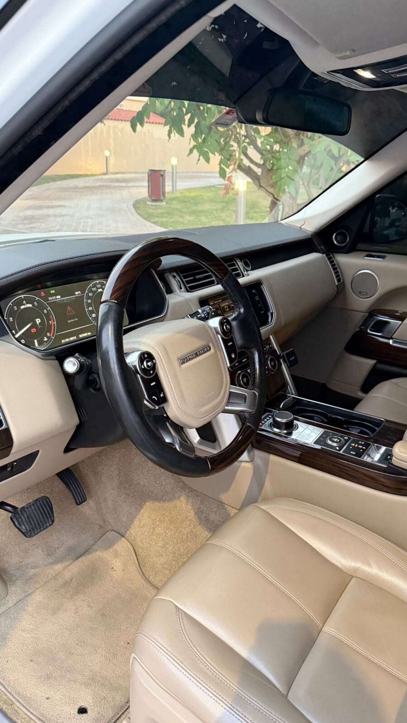 لاند روفر رينج روفر hse v8