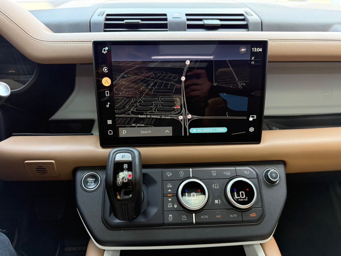 لاند روفر ديفندر P400 90 HSE 3.0L (5 Seater)