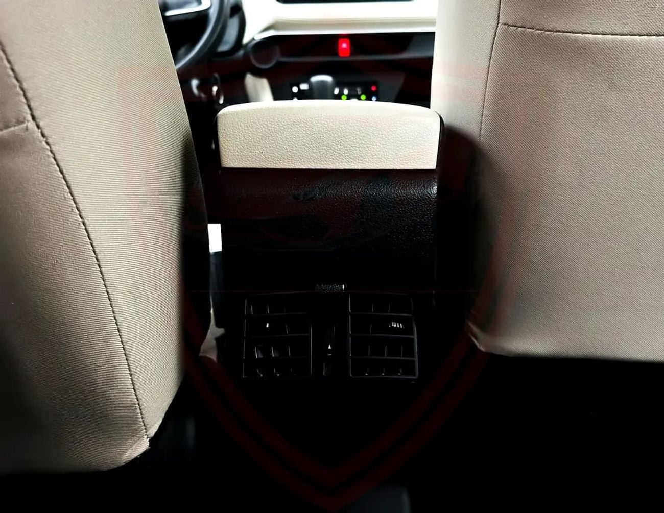 تويوتا يارس 1.5 L | | GCC | Accident-Free | In Excellent Condition | 672 P.M
