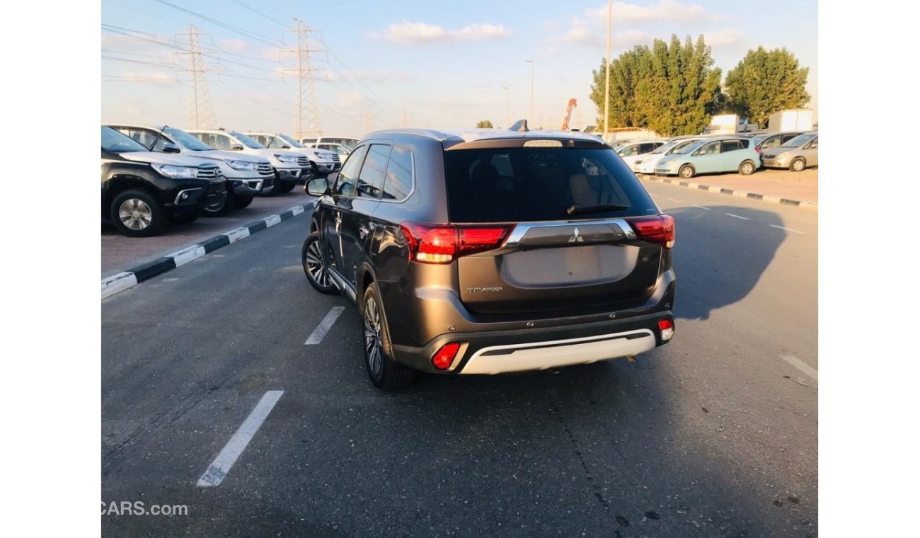 ميتسوبيشي آوتلاندر 4WD V4 /// 2019 MODEL /// FULL OPTION /// LEATHER SEAT , SUNROOF /// SPECIAL OFFER /// BY FORMULA AU