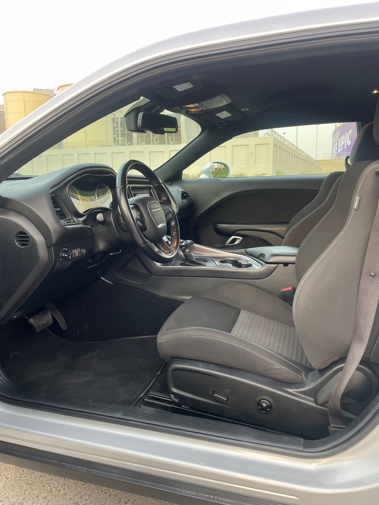 Dodge Challenger R/T 5.7L (370 HP)