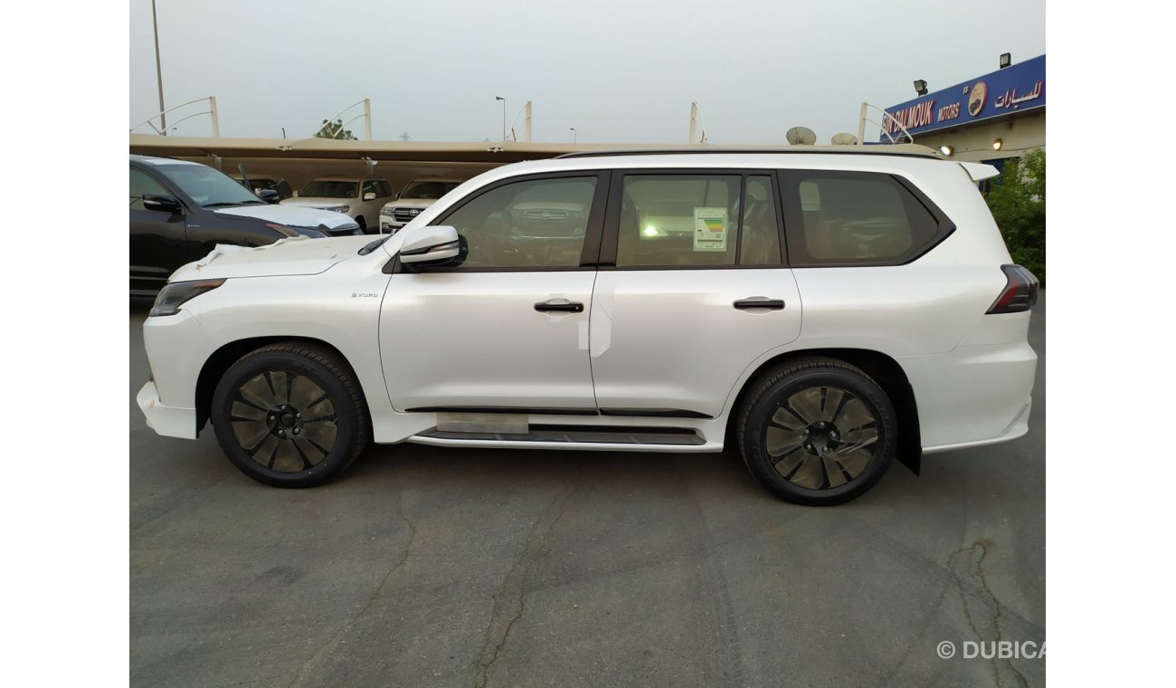 Lexus LX 570 Kuro Black Edition