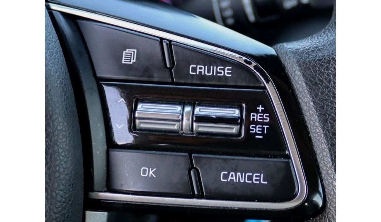 كيا سبورتيج Base 1.6L kia Sportage 2020 1.6L GCC accident free in excellent condition 1132 P.M