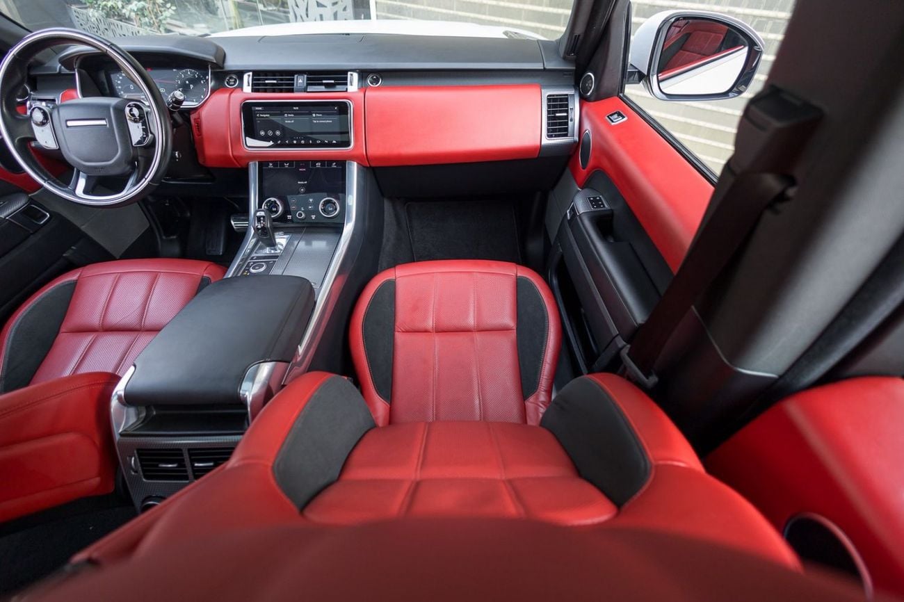 Land Rover Range Rover Sport HSE DYNAMIC