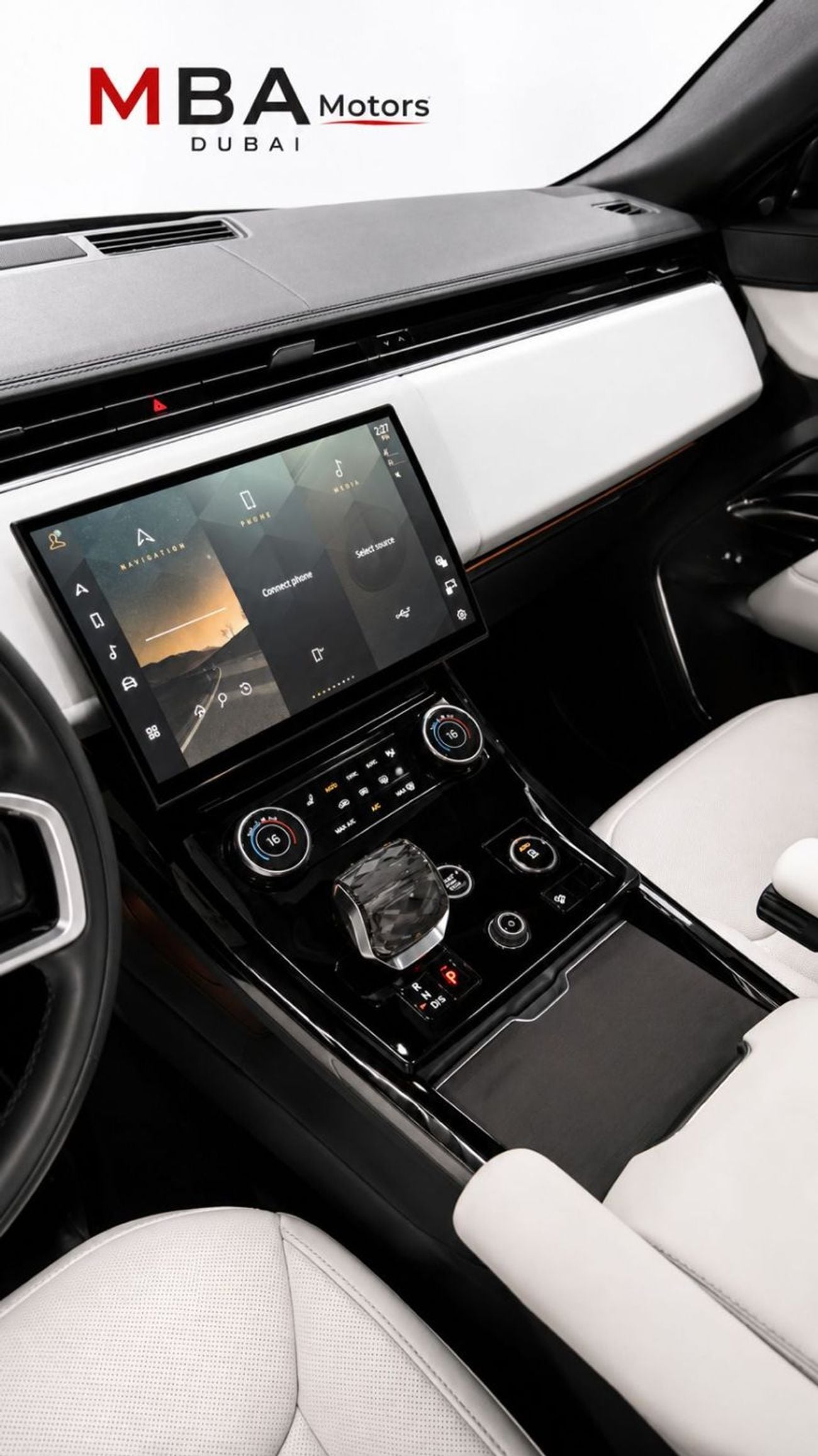 لاند روفر رينج روفر سبورت DYNAMIC SE P360