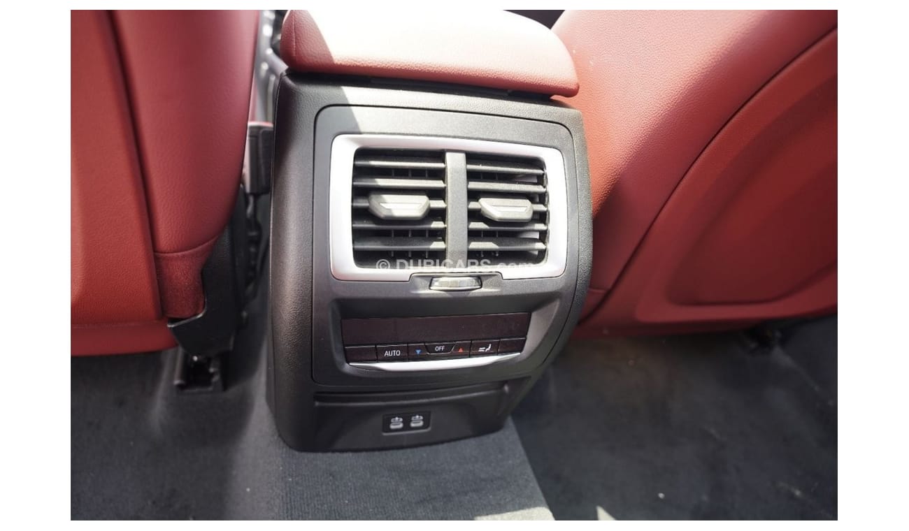 بي أم دبليو iX3 2024 BMW IX3 M-SPORT BLACK 0KM