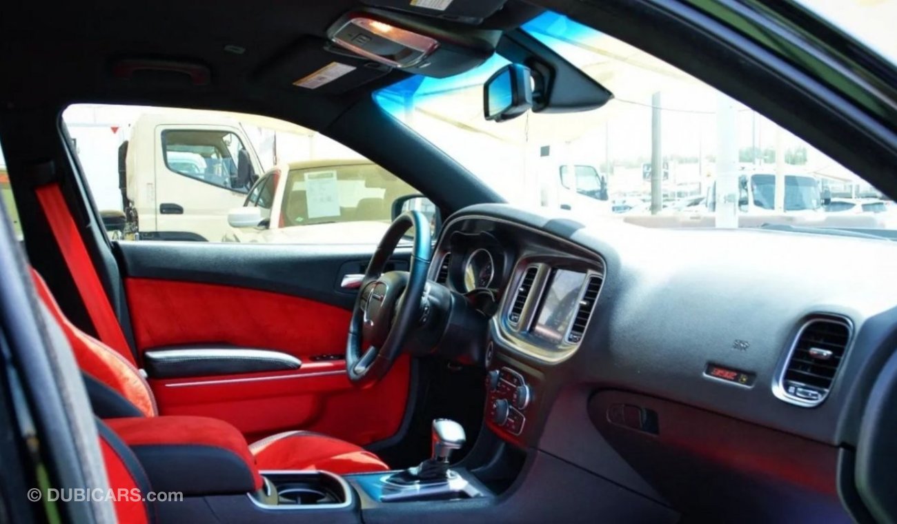 Dodge Charger *LOW MILES* Charger SRT Scat Pack 6.4L 2021/Leather interior/ Excellent Condition