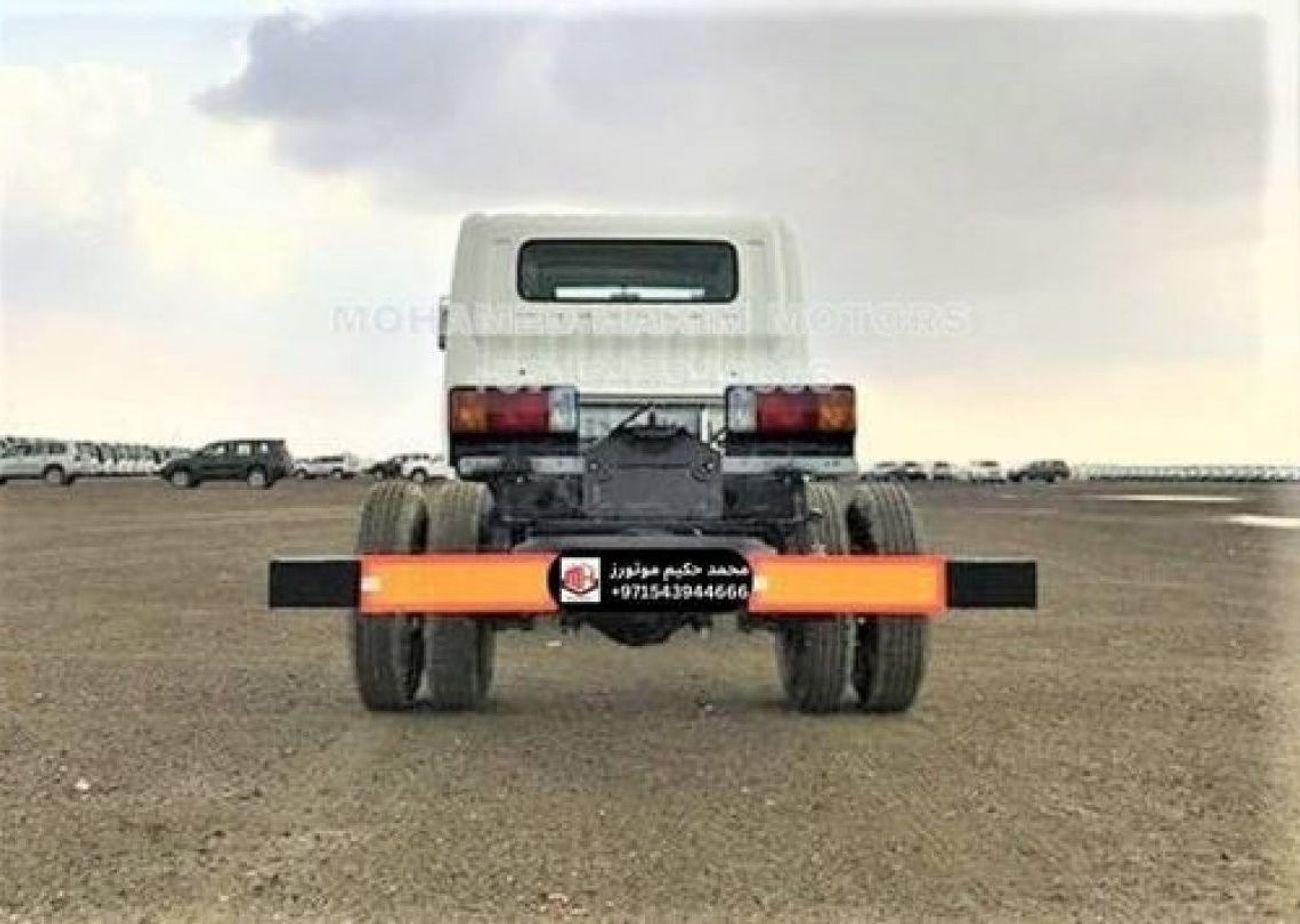 Hino 300 2023 Hino 300 714 Double cabin 4 Tons Diesel  Manual