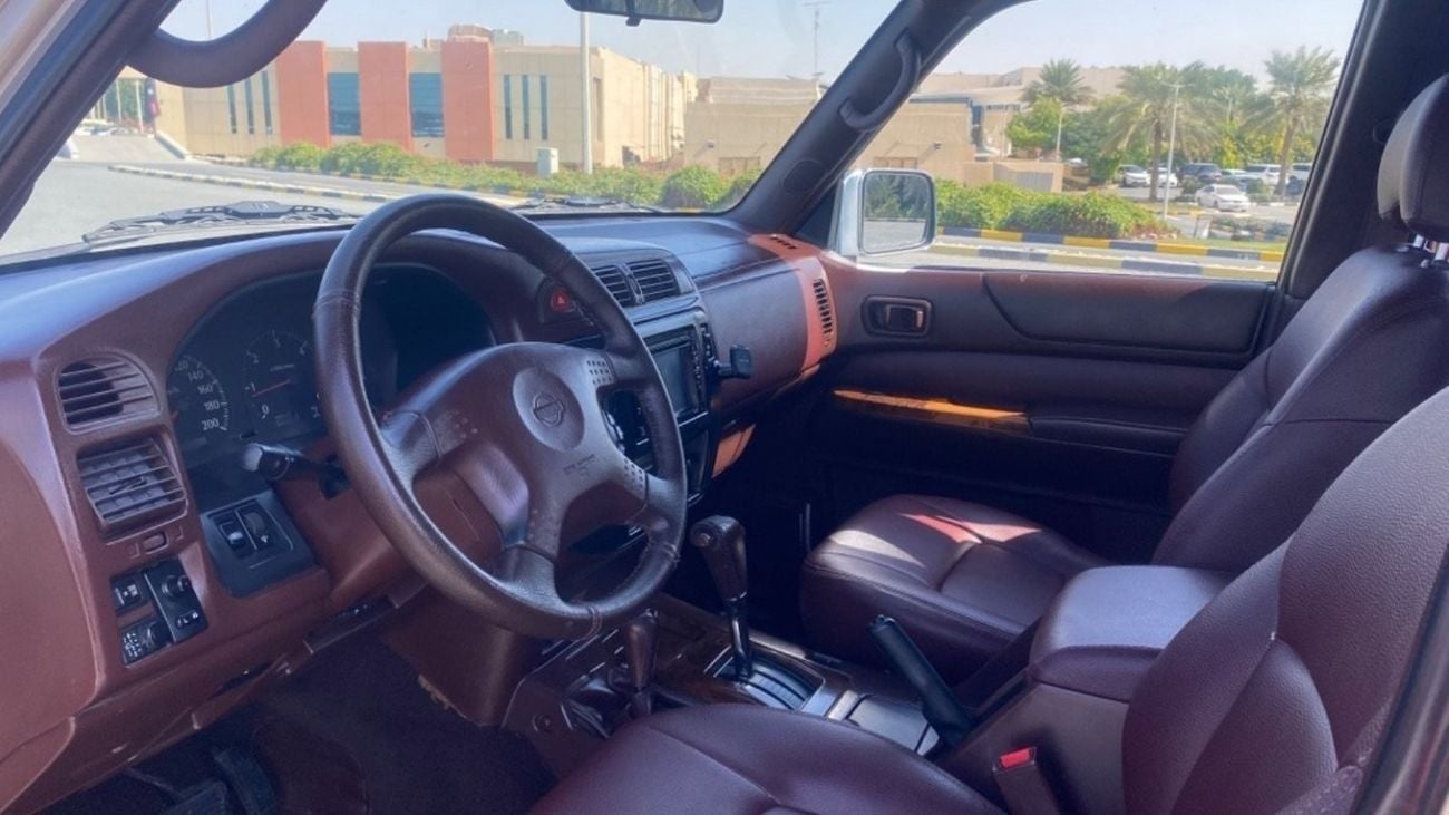 Nissan Patrol Super Safari