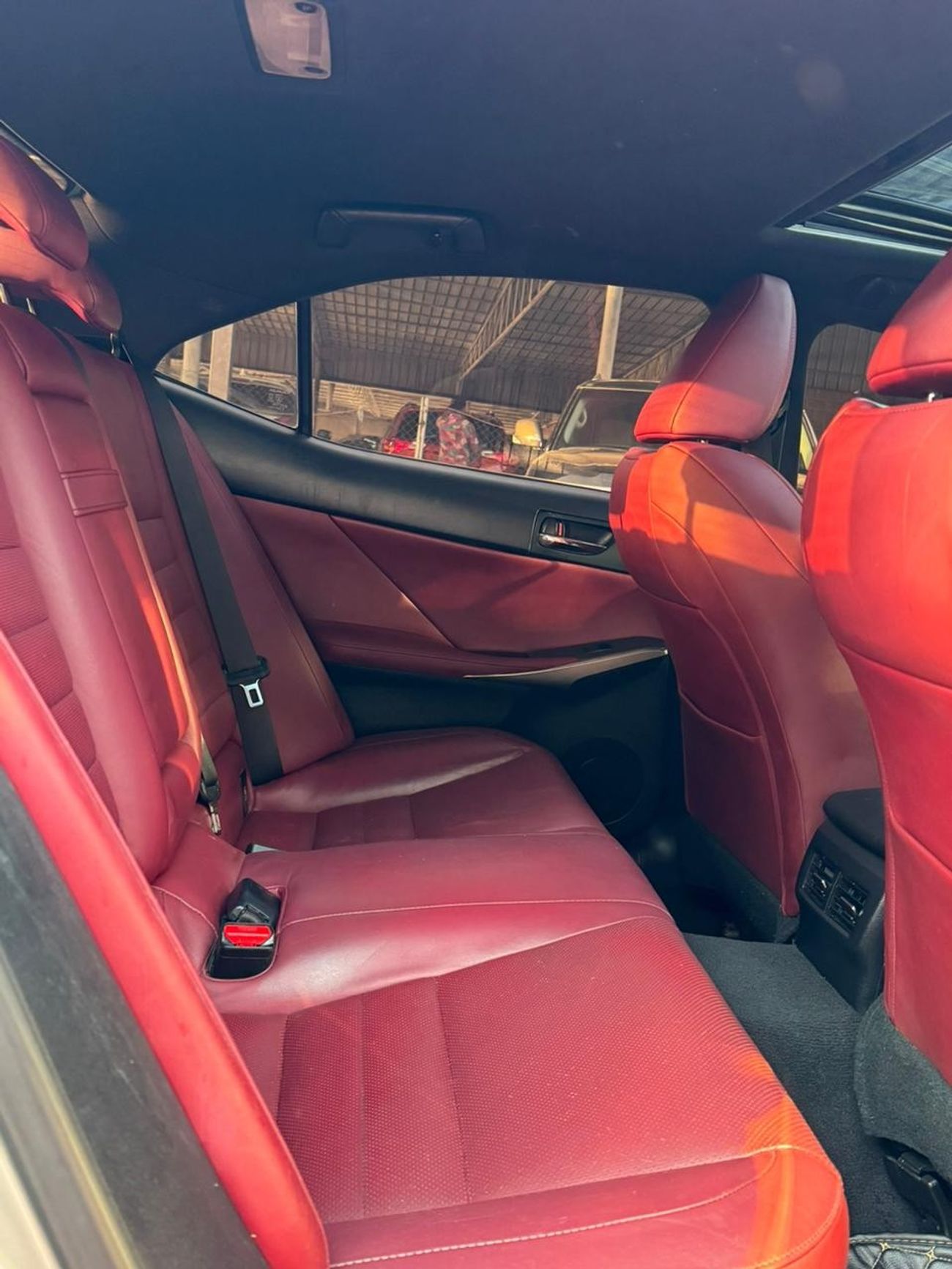 Lexus IS350 F Sport Platinum