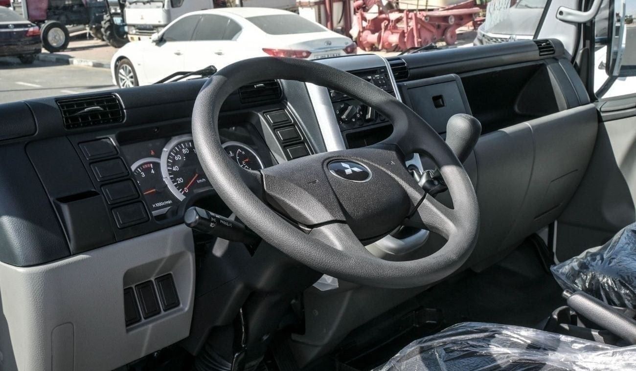 Mitsubishi Fuso Canter Brand New MItsubishi Canter Cargo 2025 Export 4.2L 2WD M/T Diesel|White/Black|CANTERCARGO-170-25|