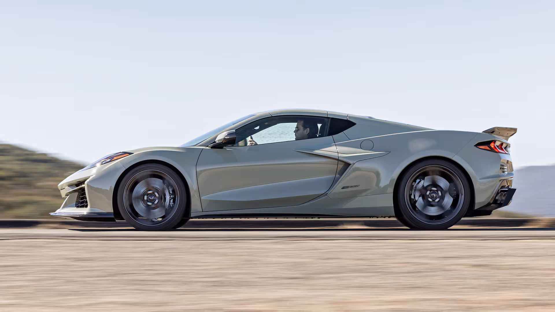 Chevrolet Corvette exterior - Side Profile