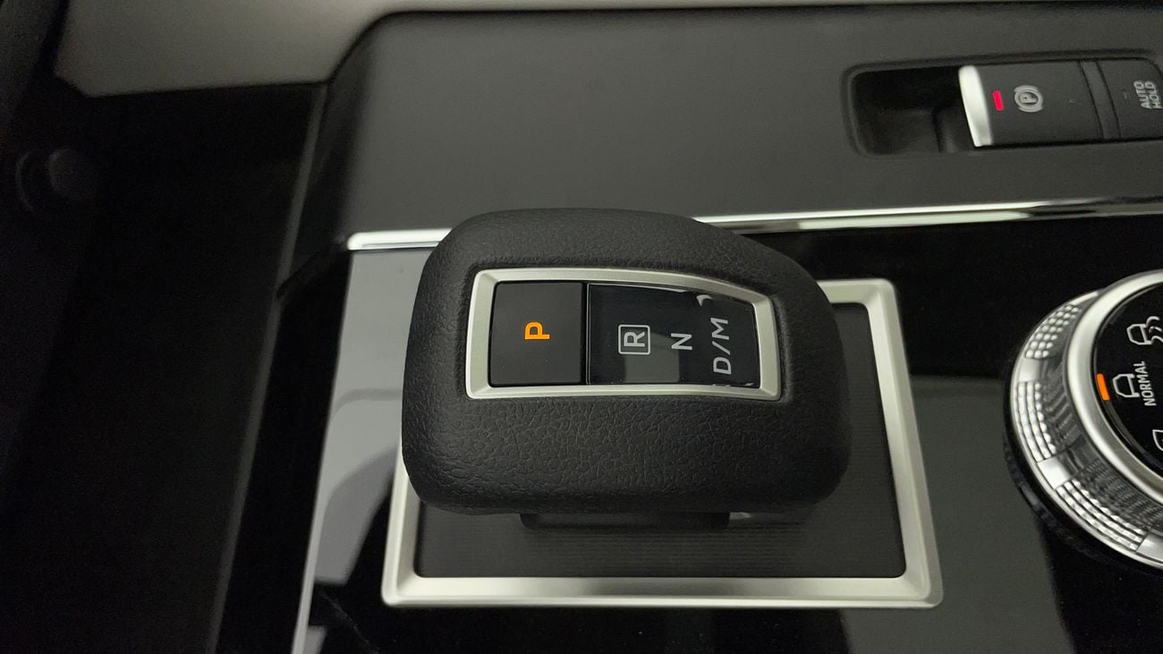 Mitsubishi Outlander MIDLINE WITH SUNROOF 2.5 | Zero Down Payment | Home Test Drive