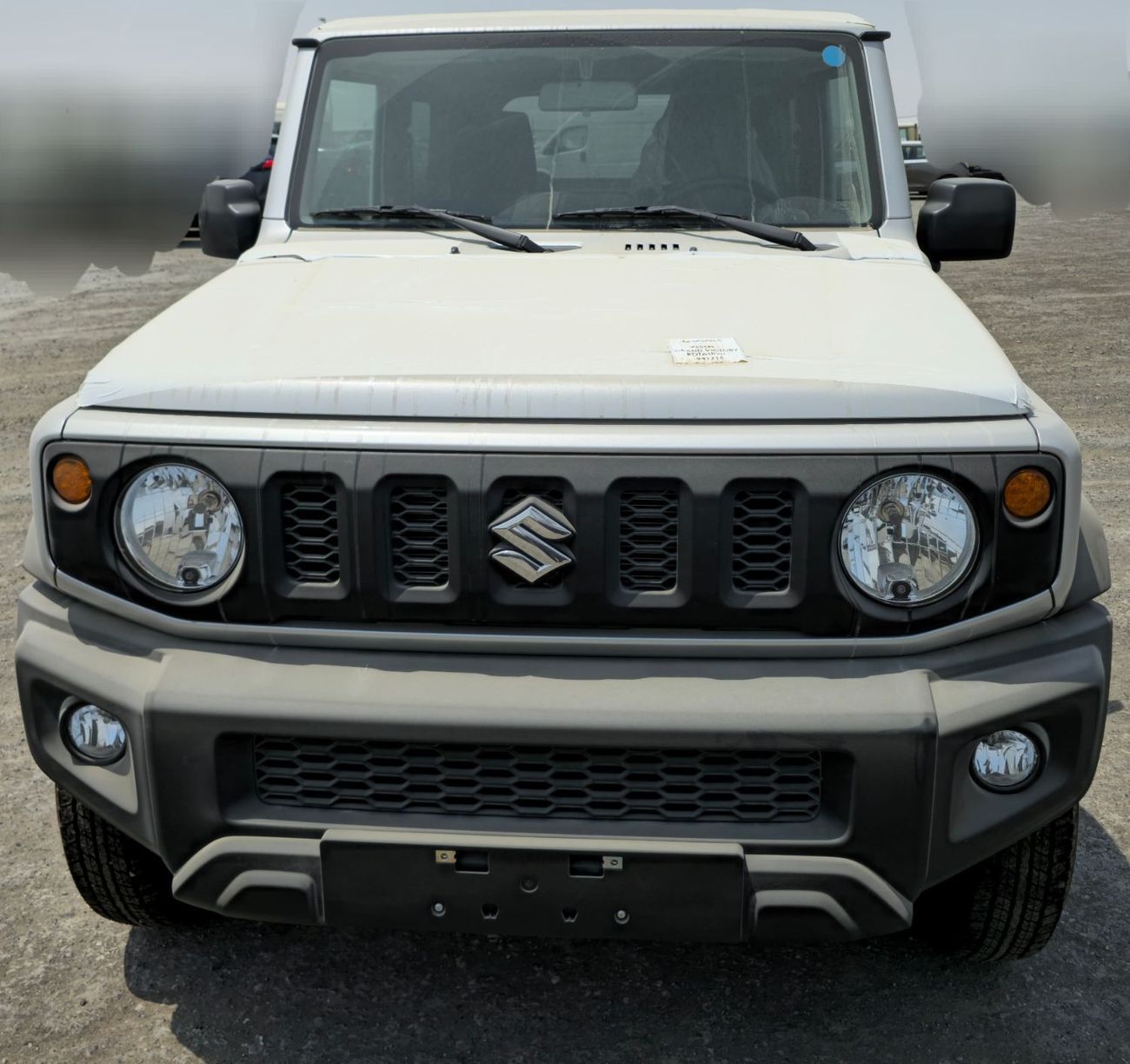 سوزوكي جيمني 1.5L GL A/T