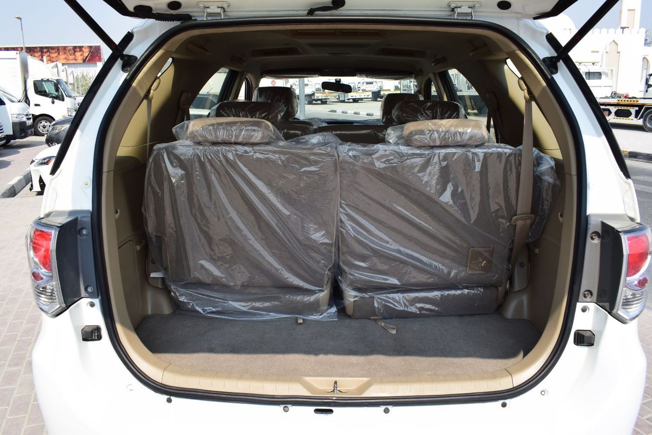 Toyota Fortuner Toyota Fortuner EXR 2.7L (160 HP), model:2015