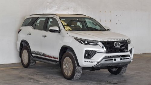 Toyota Fortuner 2023 Toyota Fortuner 2.8 D A/T 23 - Pearl White inside Chamois | Export Only