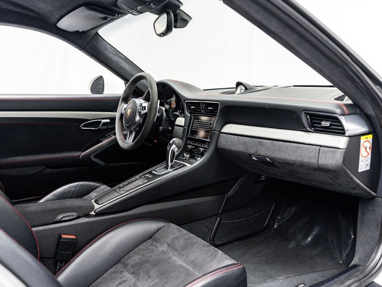 Porsche 911 GT3 3.8L (475 HP) Coupe 2027 Porsche Warranty